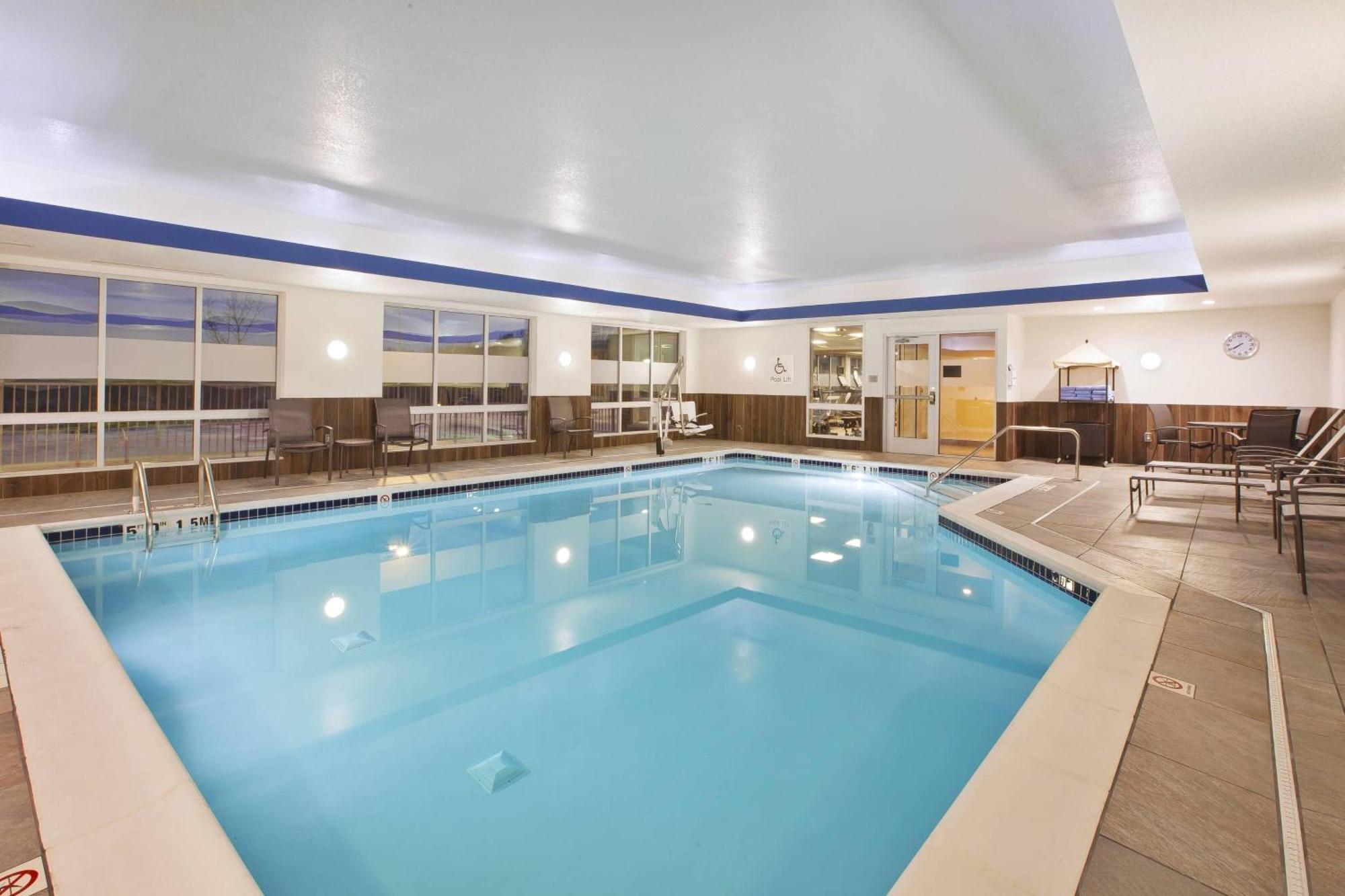 Fairfield Inn & Suites By Marriott Flint Гранд-Блан Экстерьер фото